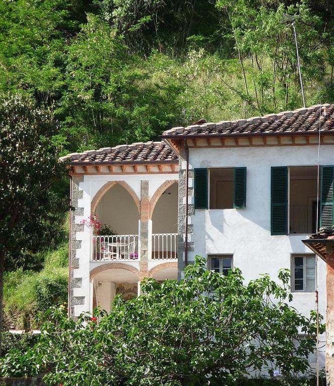 Villa Rosalena Bagni di Lucca Exterior photo